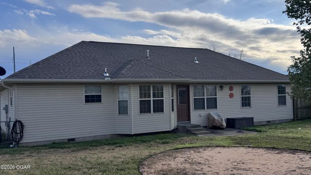 2109 E 25th Street, Joplin, MO 64804