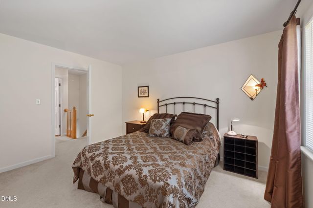 330 Standish Drive, Chapel Hill, NC 27517