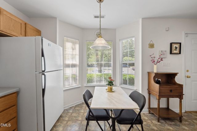 330 Standish Drive, Chapel Hill, NC 27517