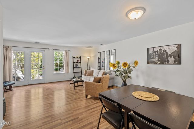 330 Standish Drive, Chapel Hill, NC 27517