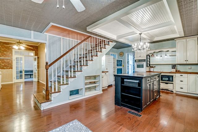 10690 County Road 2450, Terrell, TX 75160