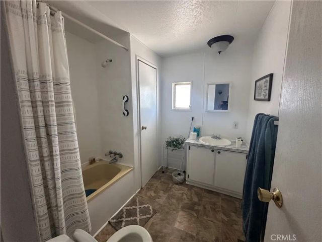 2598 Ayala North 34, Rialto, CA 92377
