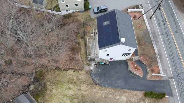 93 A Lexington St, Burlington, MA 01803