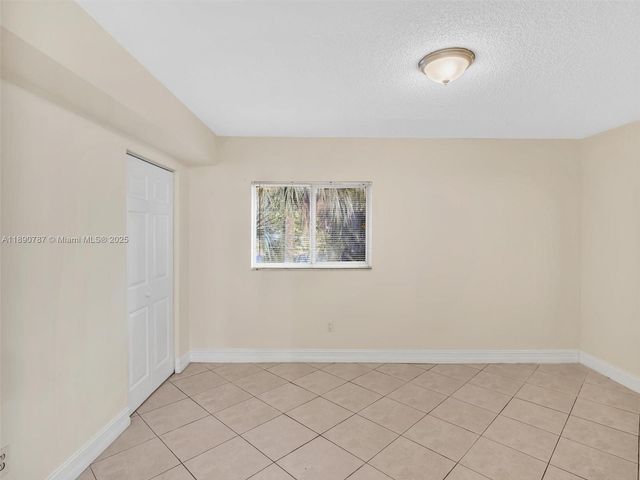 3610 N 56th Ave 202, Hollywood, FL 33021