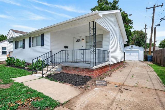 217 E Ercoupe Drive, Midwest City, OK 73110