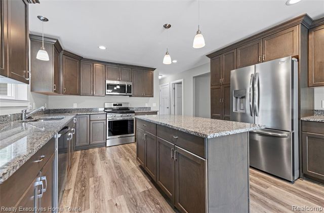 4429 River Road, East China, MI 48054