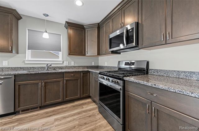4429 River Road, East China, MI 48054