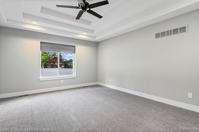 4429 River Road, East China, MI 48054