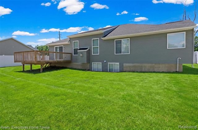 4429 River Road, East China, MI 48054
