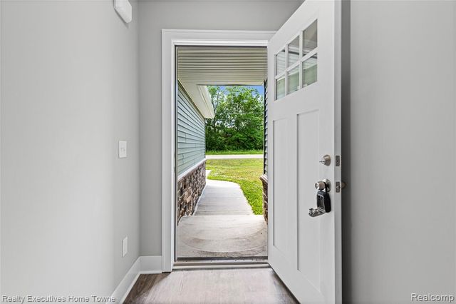 4429 River Road, East China, MI 48054