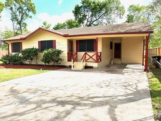 8318 Nyssa Street, Houston, TX 77078