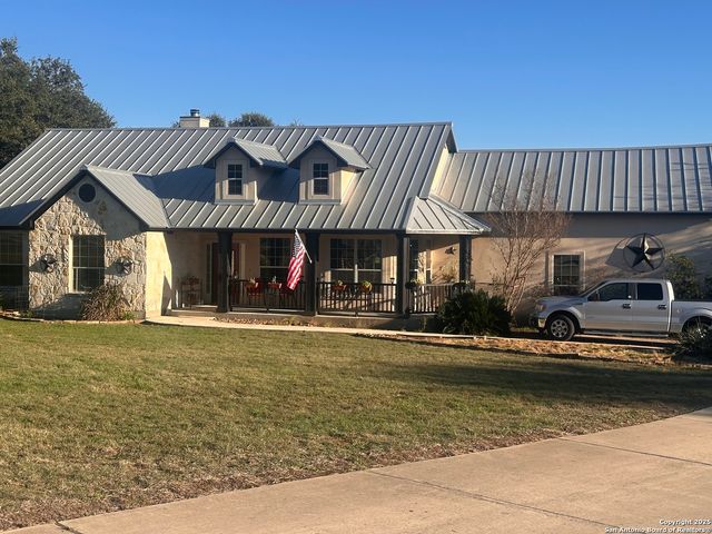 1026 Bridlewood, New Braunfels, TX 78132