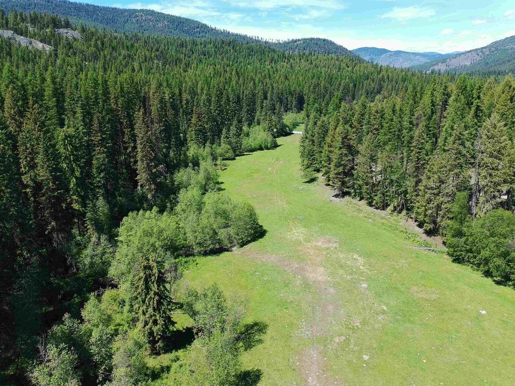 22XX Hawks Rd, Colville, WA 99114 photo 3