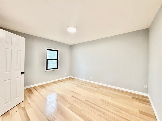 15 Berwick St 15, Melrose, MA 02176