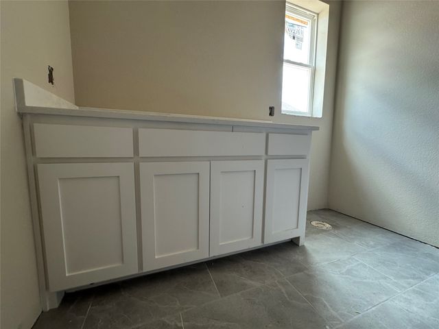 140 Chapowits, Godley, TX 76044