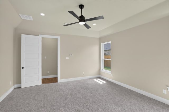 140 Chapowits, Godley, TX 76044