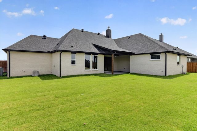 140 Chapowits, Godley, TX 76044