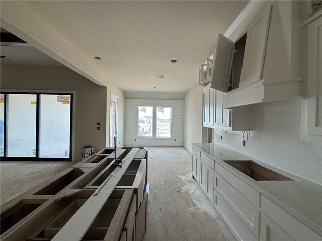 140 Chapowits, Godley, TX 76044