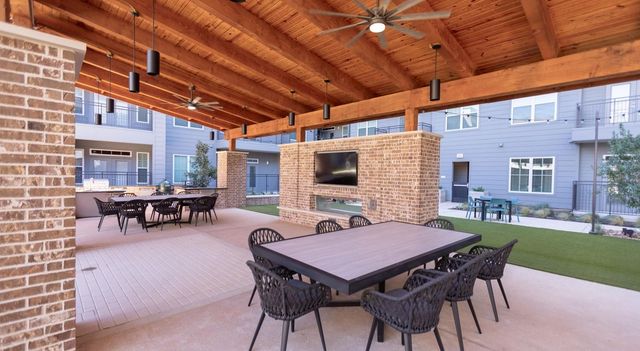 11211 Nexus Avenue 1461, Houston, TX 77477
