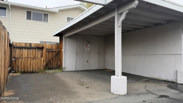 22 Smithridge Park, Reno, NV 89502