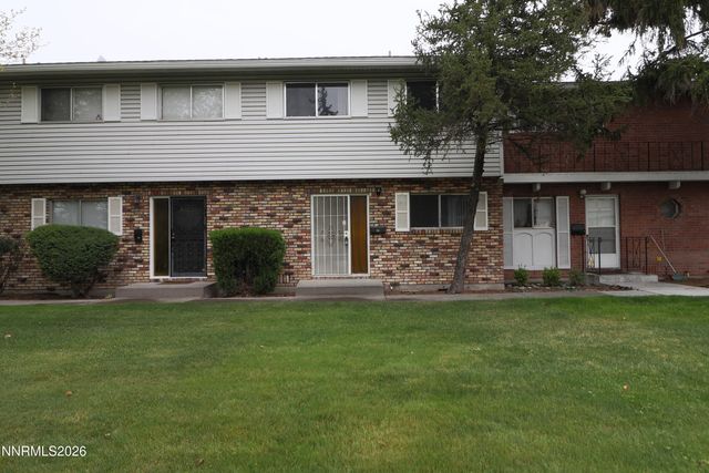 22 Smithridge Park, Reno, NV 89502