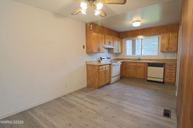 22 Smithridge Park, Reno, NV 89502