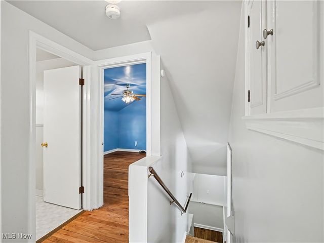 2200 Carabel Avenue, Lakewood, OH 44107