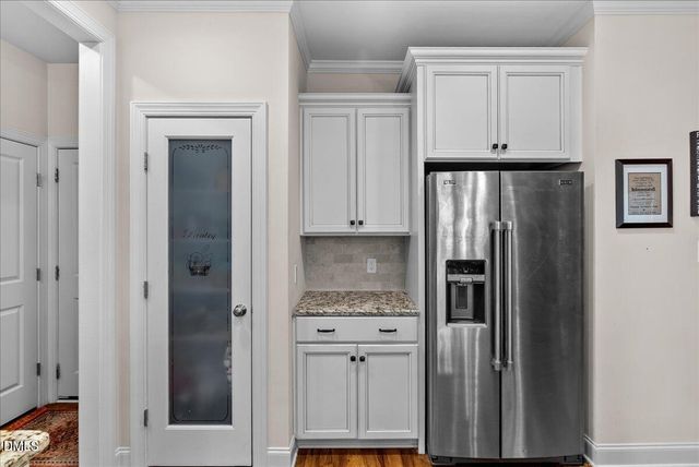 4821 Sweet Chestnut Lane, Raleigh, NC 27610