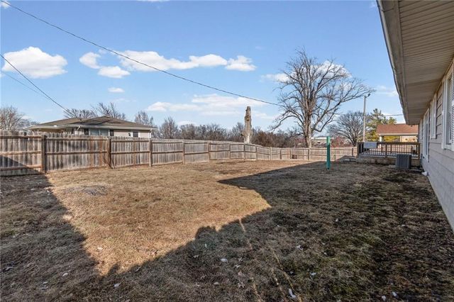 409 W Main Street, Maysville, MO 64469