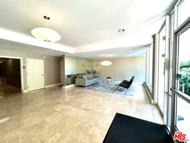 17350 W Sunset Boulevard 602, Los Angeles, CA 90272
