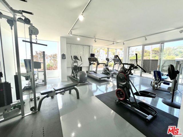 17350 W Sunset Boulevard 602, Los Angeles, CA 90272