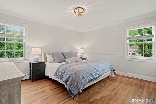 10 Old Field Place, Norwalk, CT 06853