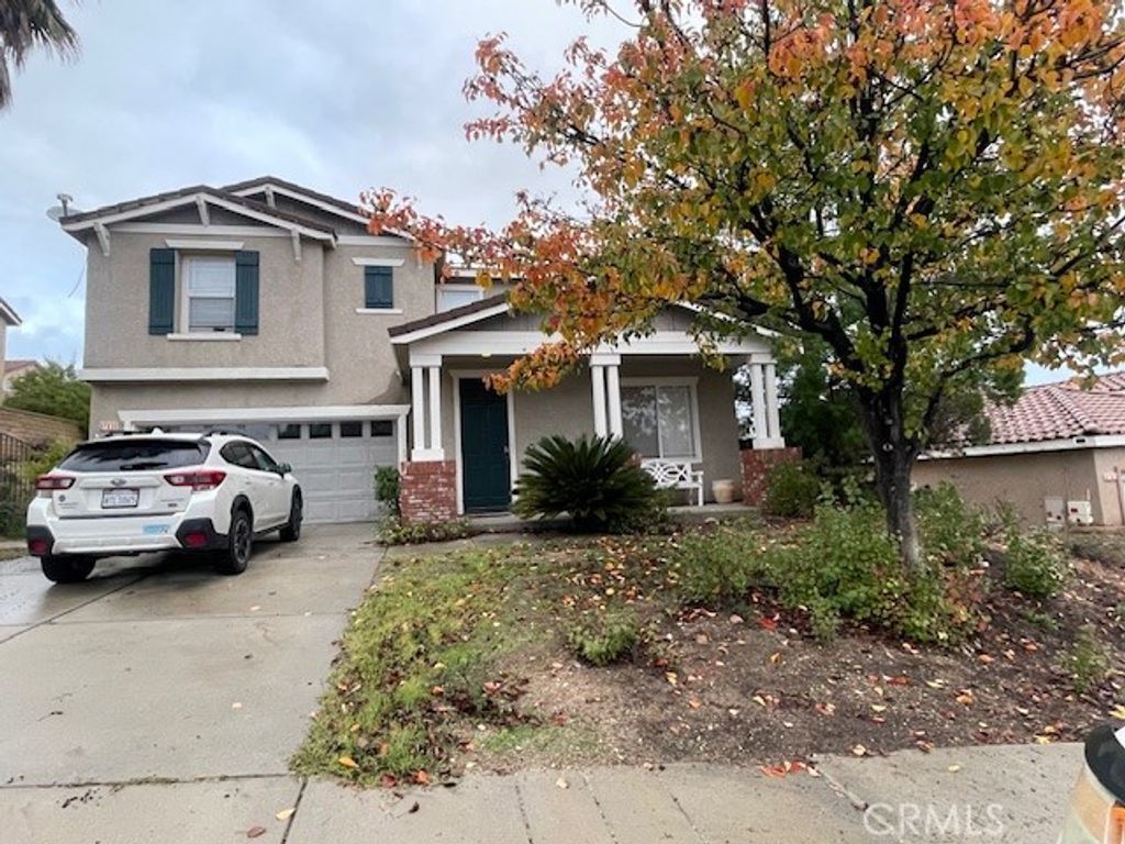 27831 Knight, Castaic, CA 91384