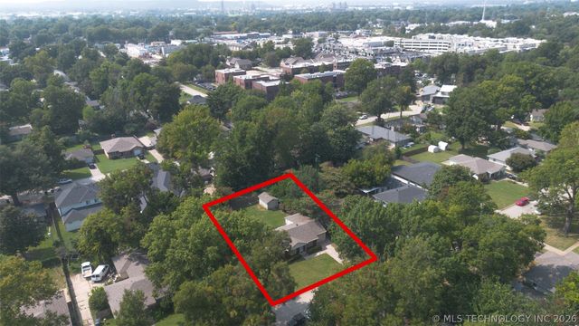 4162 S St Louis Avenue, Tulsa, OK 74105