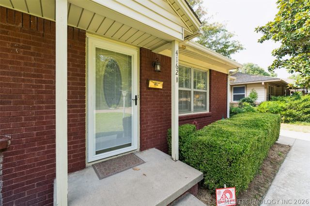 4162 S St Louis Avenue, Tulsa, OK 74105