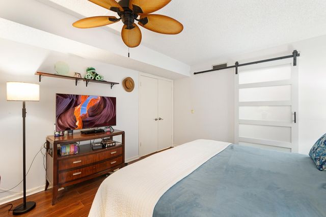10110 CEDAR POINT Boulevard 104, Boynton Beach, FL 33437