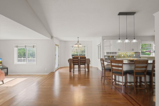 9214 161st Street W, Lakeville, MN 55044