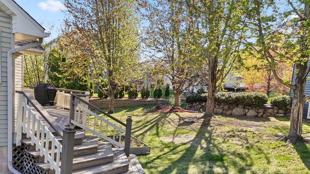 9214 161st Street W, Lakeville, MN 55044