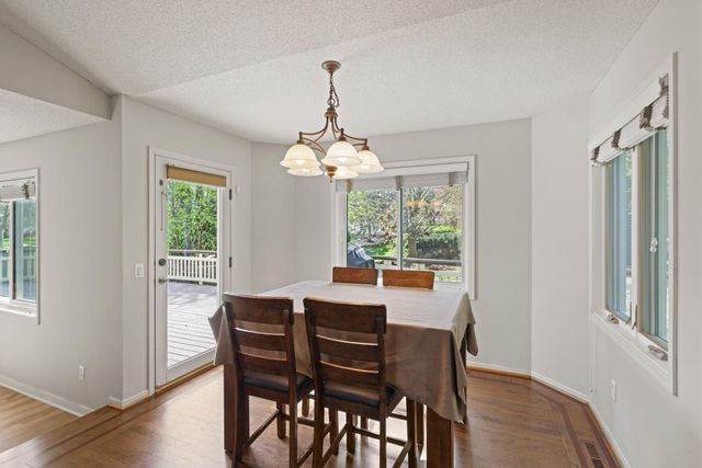 9214 161st Street W, Lakeville, MN 55044