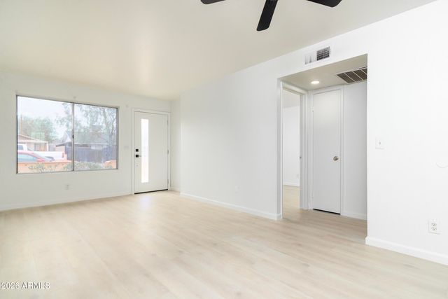 2444 E WILLETTA Street 4, Phoenix, AZ 85008