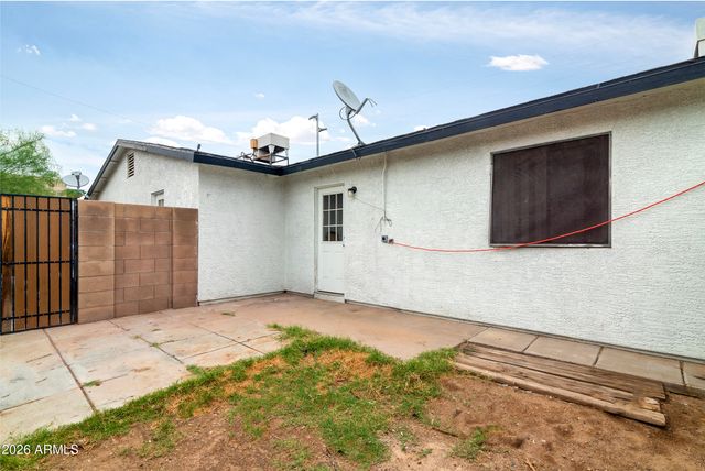 2444 E WILLETTA Street 4, Phoenix, AZ 85008