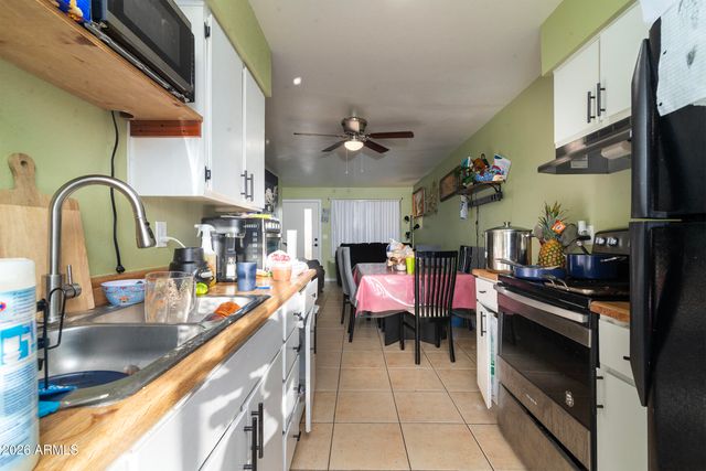 2444 E WILLETTA Street 4, Phoenix, AZ 85008