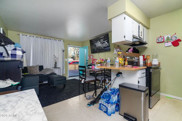 2444 E WILLETTA Street 4, Phoenix, AZ 85008