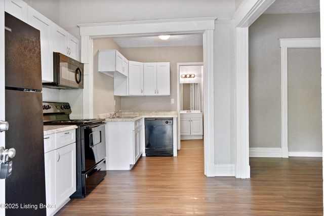 628 E Oak St, Louisville, KY 40203