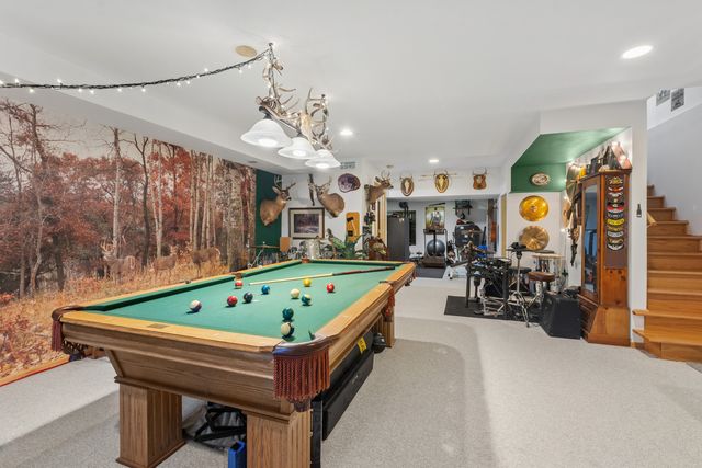 3217 N Paris Avenue, Chicago, IL 60634
