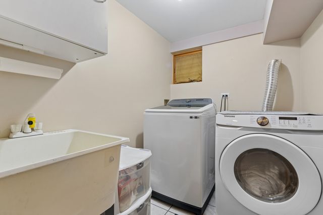 3217 N Paris Avenue, Chicago, IL 60634