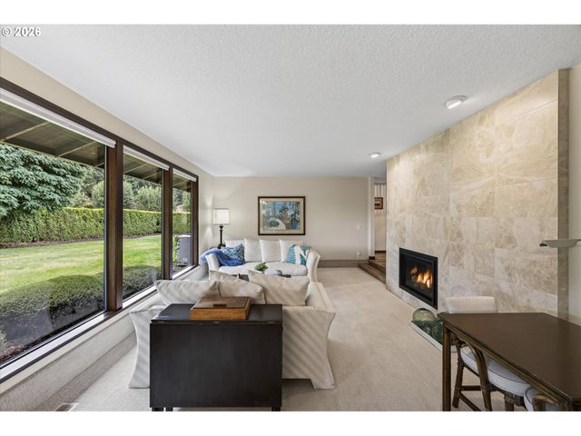 10780 NAVAJO Way, Oregon City, OR 97045