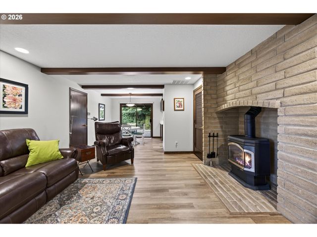 10780 NAVAJO Way, Oregon City, OR 97045
