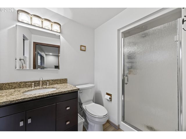10780 NAVAJO Way, Oregon City, OR 97045