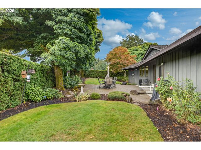 10780 NAVAJO Way, Oregon City, OR 97045